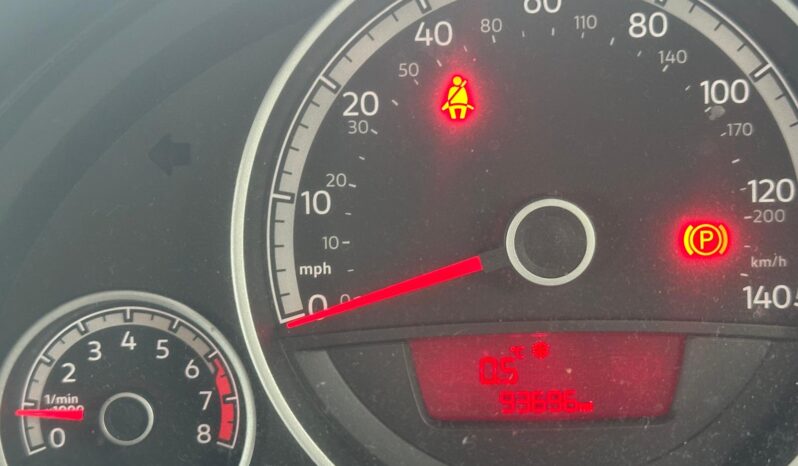 
								2017 Volkswagen up! 1.0 Move up! full									