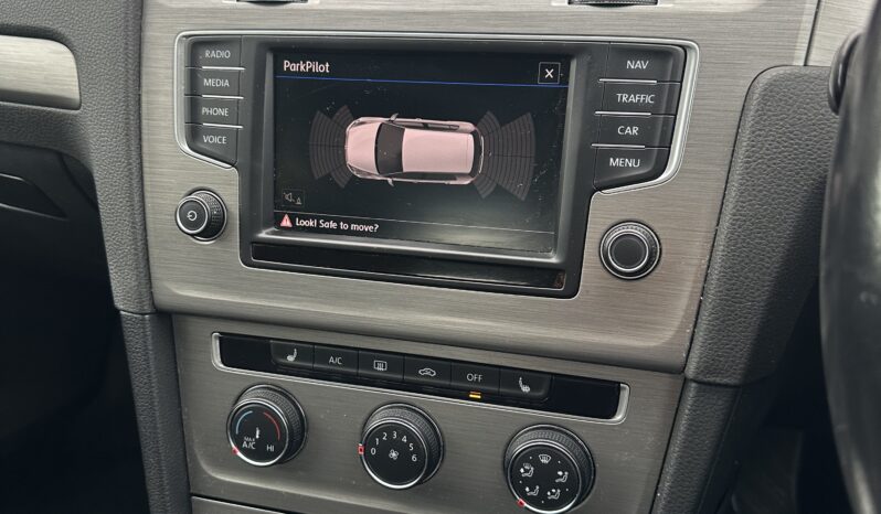 
								2016 Volkswagen Golf 1.0 TSI Match Edition BlueMotion full									