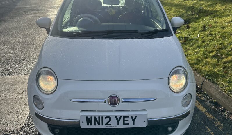 
								2013 Fiat 500 Convertible full									