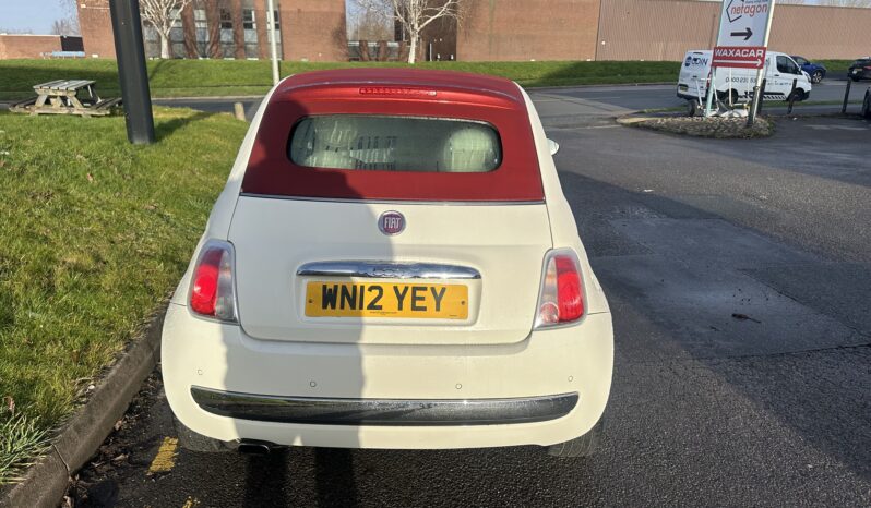 
								2013 Fiat 500 Convertible full									