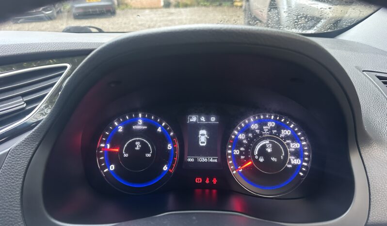 
								Hyundai i40 S (2016) full									