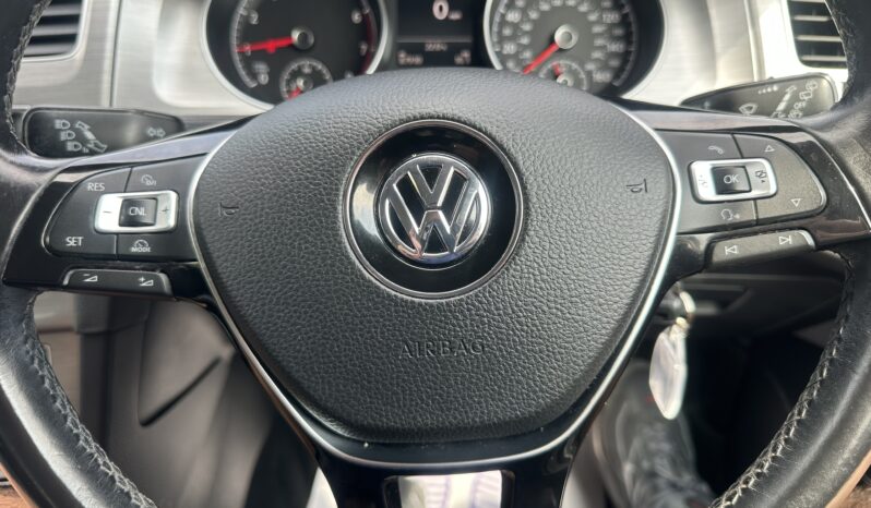 
								2016 Volkswagen Golf 1.0 TSI Match Edition BlueMotion full									
