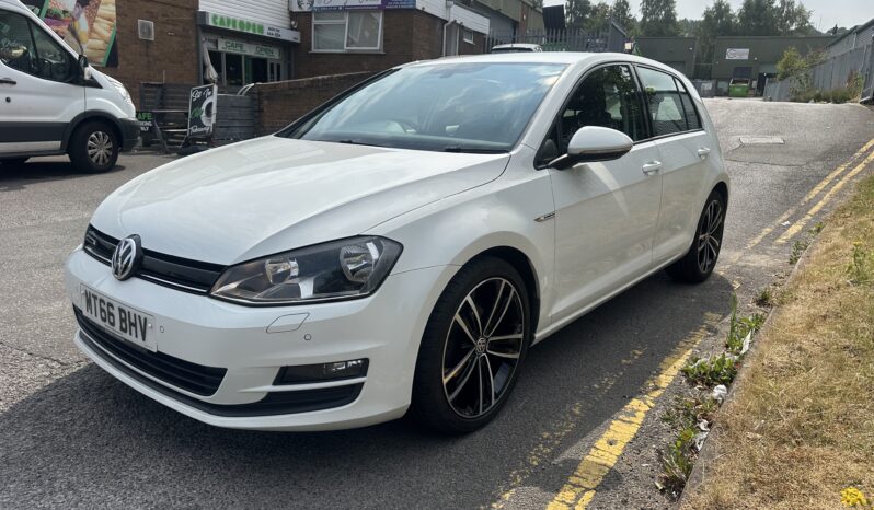 
								2016 Volkswagen Golf 1.0 TSI Match Edition BlueMotion full									