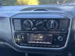 
										2017 Volkswagen up! 1.0 Move up! full									