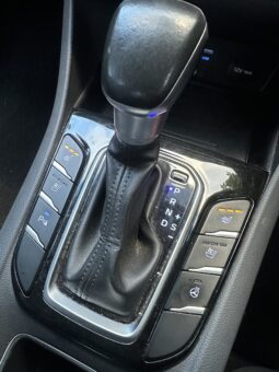 
										Hyundai IONIQ 1.6 h-GDI Premium SE Automatic full									