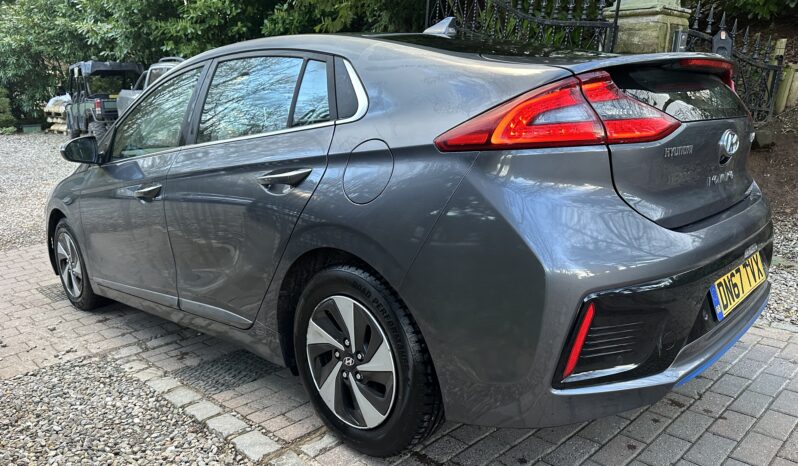 
								Hyundai IONIQ 1.6 h-GDI Premium SE Automatic full									