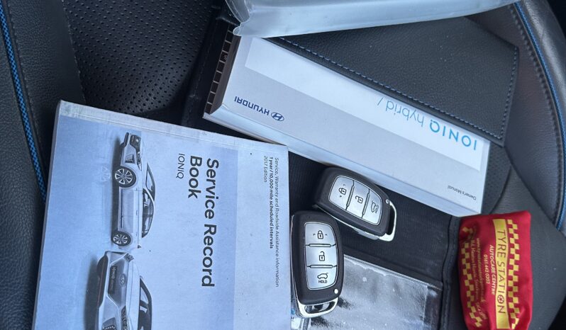 
								Hyundai IONIQ 1.6 h-GDI Premium SE Automatic full									