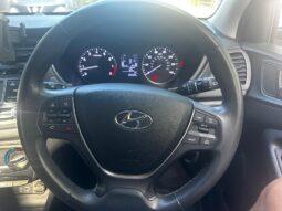 
										2017 Hyundai I20 MPI SE FSH Mint Car full									