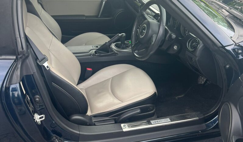 
								Mazda MX-5 1.8i Sport Venture Convertible 2dr full									