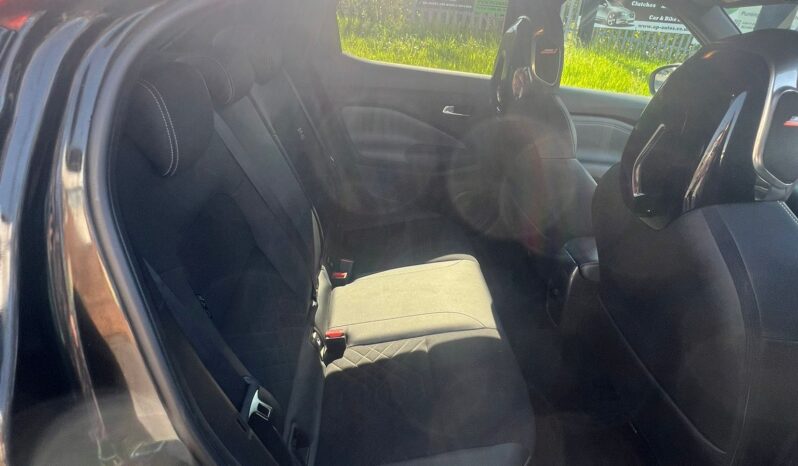 
								Nissan Juke 1.0 DIG-T Tekna Euro 6 (s/s) 5dr full									