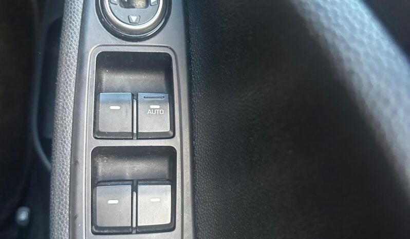 
								2017 Hyundai I20 MPI SE FSH Mint Car full									