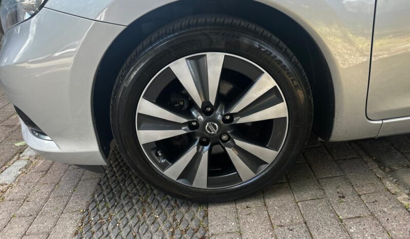 
								Nissan Pulsar 1.2 DIG-T Tekna XTRON Euro 5 (s/s) 5dr Euro 5 full									