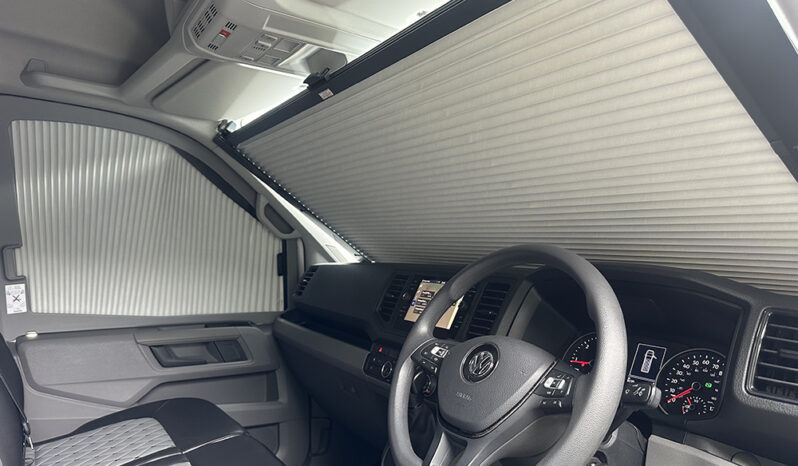 
								2023 VW Crafter 4 Berth Camper Van Auto 9k miles full									