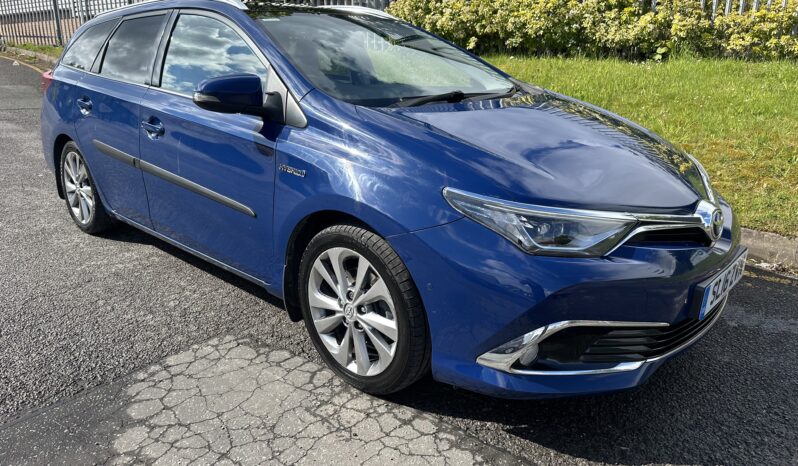 
								2016 Toyota Auris 1.8 vvt-h Excel Touring Sports CVT full									