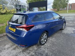 
										2016 Toyota Auris 1.8 vvt-h Excel Touring Sports CVT full									