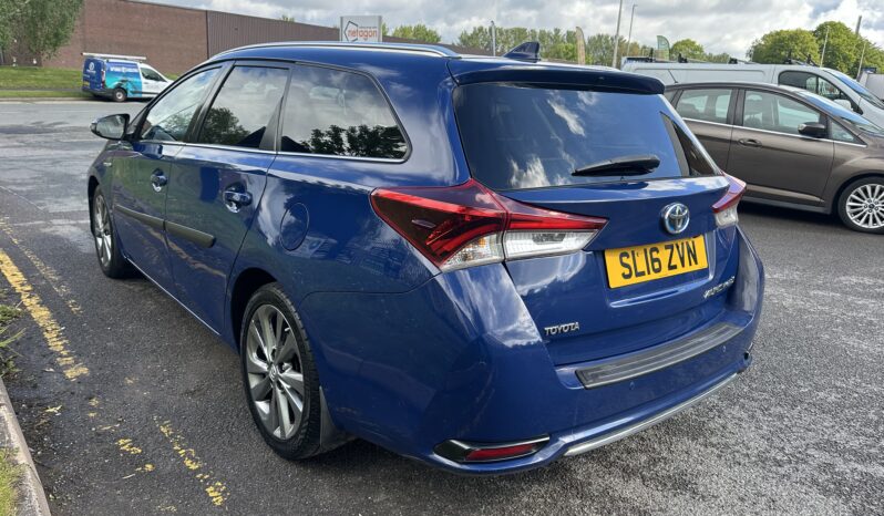 
								2016 Toyota Auris 1.8 vvt-h Excel Touring Sports CVT full									