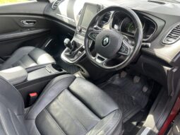 
										Renault Grand Scenic 1.6 dCi Signature Nav 7 SEATER full									