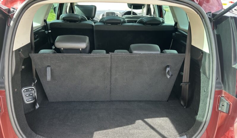 
								Renault Grand Scenic 1.6 dCi Signature Nav 7 SEATER full									