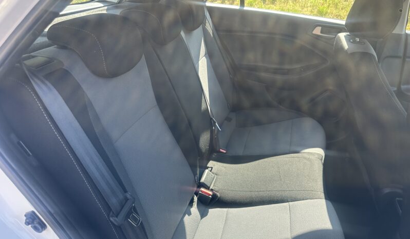 
								2017 Hyundai I20 MPI SE FSH Mint Car full									