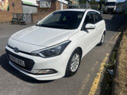 
										2017 Hyundai I20 MPI SE FSH Mint Car full									