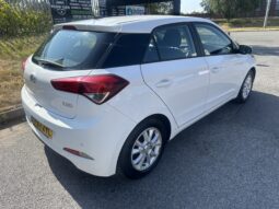 
										2017 Hyundai I20 MPI SE FSH Mint Car full									