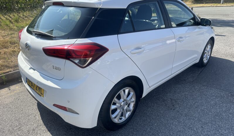 
								2017 Hyundai I20 MPI SE FSH Mint Car full									