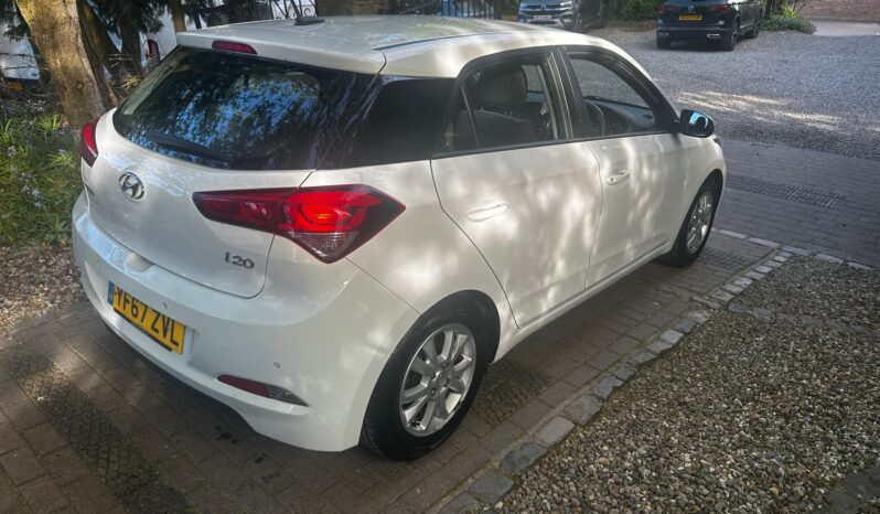 
								2017 Hyundai I20 MPI SE FSH Mint Car full									