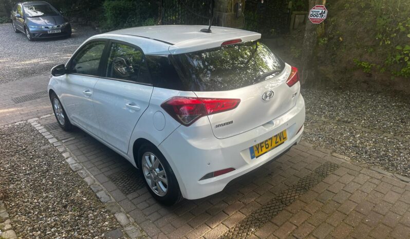 
								2017 Hyundai I20 MPI SE FSH Mint Car full									