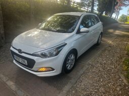 
										2017 Hyundai I20 MPI SE FSH Mint Car full									