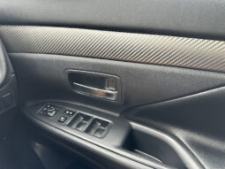 
										Mitsubishi Outlander 2.2 DI-D GX4 4WD 7 SEATER full									