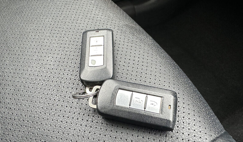 
								Mitsubishi Outlander 2.2 DI-D GX4 4WD 7 SEATER full									