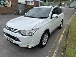 
										Mitsubishi Outlander 2.2 DI-D GX4 4WD 7 SEATER full									