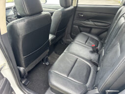 
										Mitsubishi Outlander 2.2 DI-D GX4 4WD 7 SEATER full									