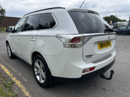
										Mitsubishi Outlander 2.2 DI-D GX4 4WD 7 SEATER full									