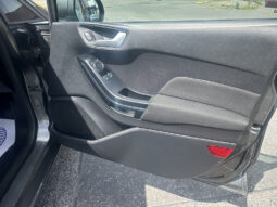 
										Ford Fiesta 1.0T EcoBoost Zetec Euro 6 (s/s) 5dr full									