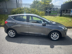 
										Ford Fiesta 1.0T EcoBoost Zetec Euro 6 (s/s) 5dr full									