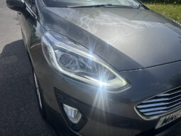
										Ford Fiesta 1.0T EcoBoost Zetec Euro 6 (s/s) 5dr full									