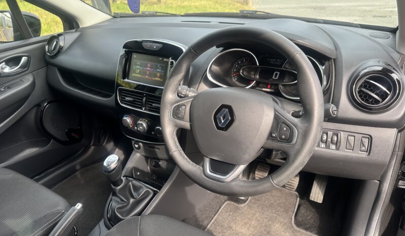 
								Renault Clio 0.9 TCe Iconic 2019 Low Miles full									