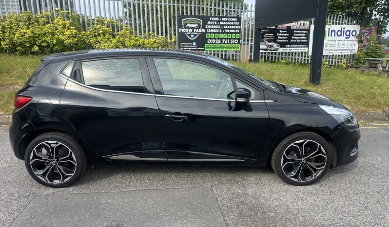 
								Renault Clio 0.9 TCe Iconic 2019 Low Miles full									