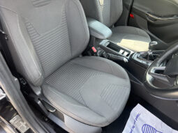 
										Ford Focus 1.0T EcoBoost Titanium full									
