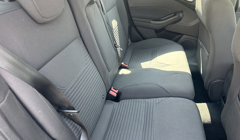 
								Ford Focus 1.0T EcoBoost Titanium full									