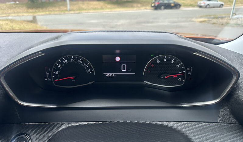 
								Peugeot 2008 1.5 BlueHDi Active full									