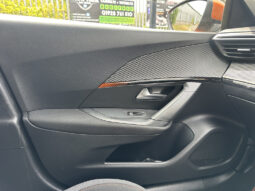 
										Peugeot 2008 1.5 BlueHDi Active full									
