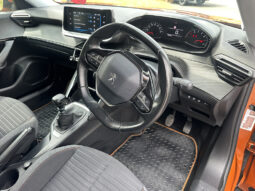 
										Peugeot 2008 1.5 BlueHDi Active full									