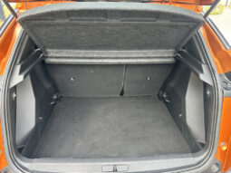 
										Peugeot 2008 1.5 BlueHDi Active full									