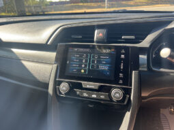 
										Honda Civic 1.0 VTEC Turbo SR Euro 6 full									