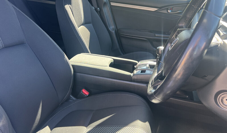 
								Honda Civic 1.0 VTEC Turbo SR Euro 6 full									
