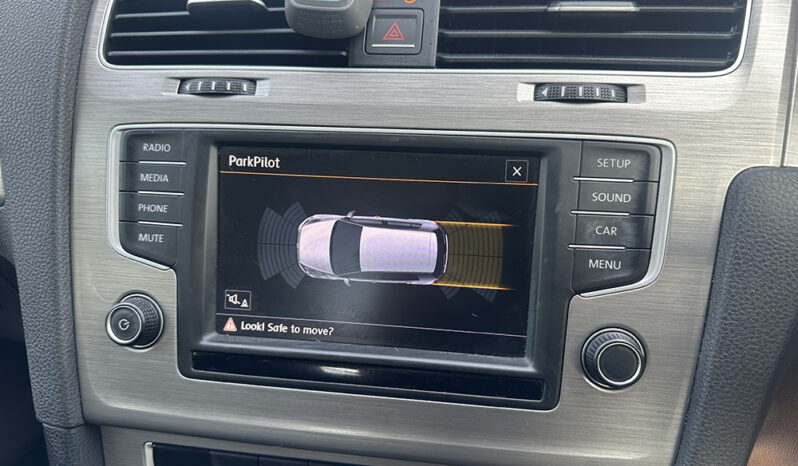 
								2015 Volkswagen Golf 1.6 TDI BlueMotion Tech Match full									