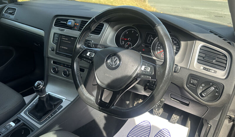 
								2015 Volkswagen Golf 1.6 TDI BlueMotion Tech Match full									