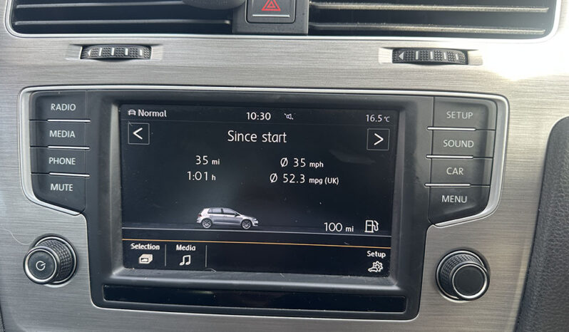 
								2015 Volkswagen Golf 1.6 TDI BlueMotion Tech Match full									